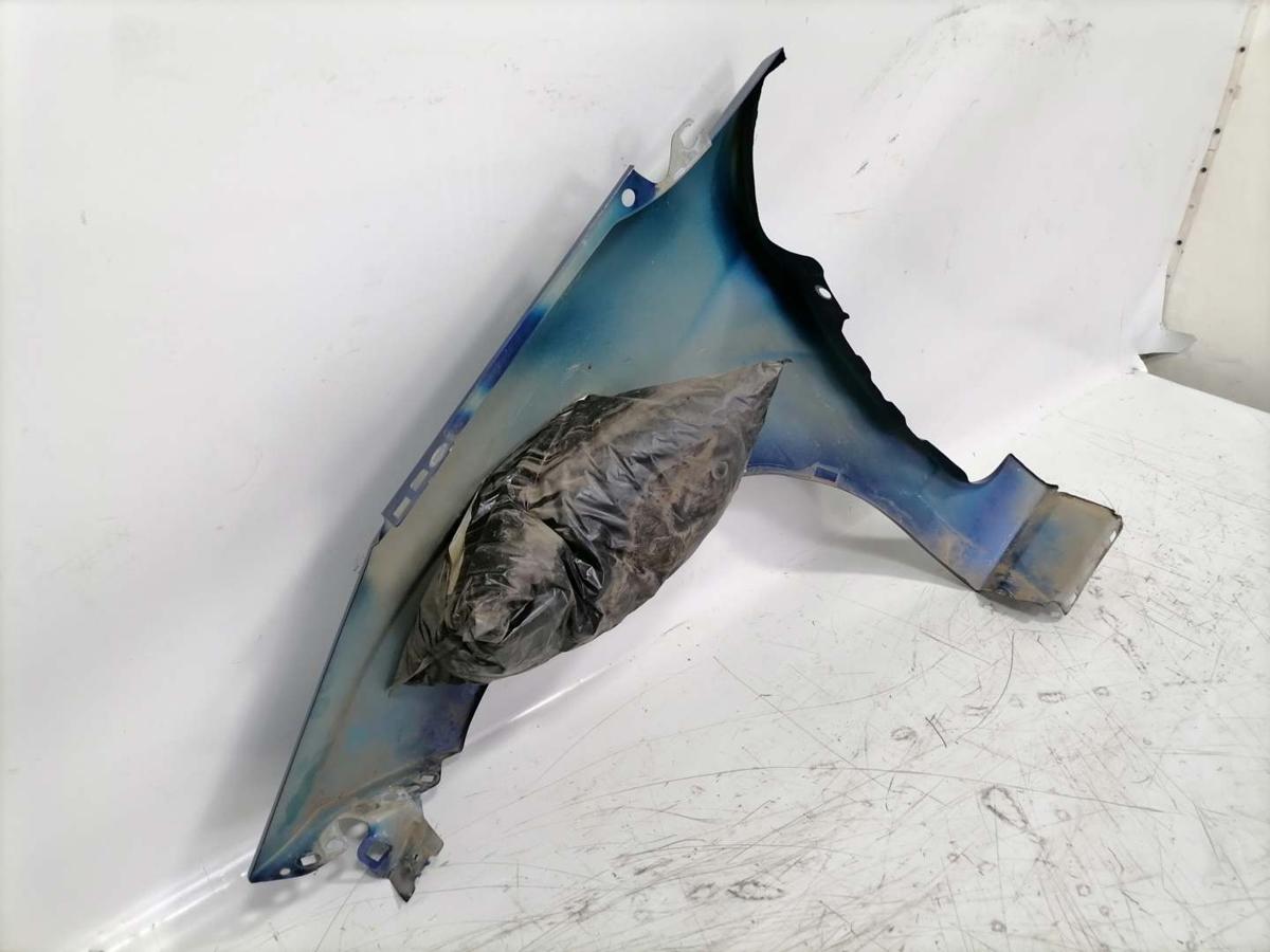 Ford Fiesta original Kotflügel vorn rechts Indic Blau Metallic Bj.2016